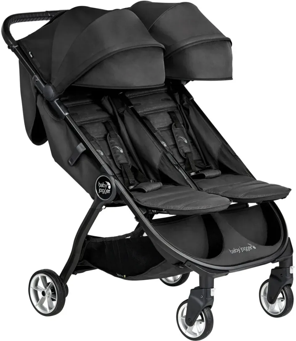 Baby Jogger City Tour 2 är bästa sulky syskonvagn, en perfekt modell om man ska ut och resa med två små barn. Denna dubbelvagn gör att båda barnen då kan åka bekvämt.