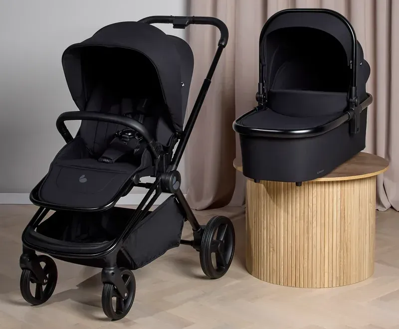 Beemoo One barnvagn är bästa budget barnvagn enligt oss. Trots sitt lägre pris är den robust, bekväm och har bra funktioner. Därför kvalar den in i vårt bäst i test.