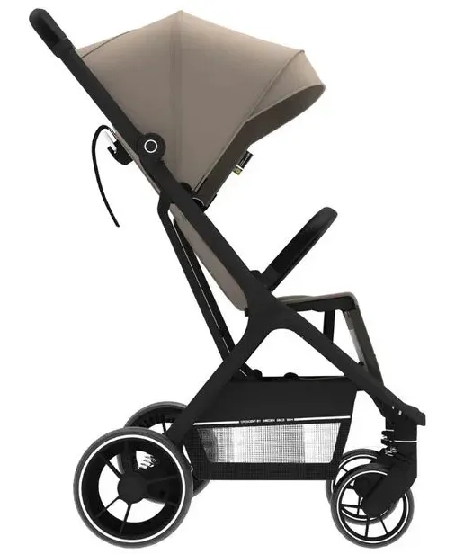 Crescent Smart Cross Country vinner vårt sulky bäst i test terräng. Den klarar av att köra i tuffare underlag tack vare större däck och mjuk fjädring.