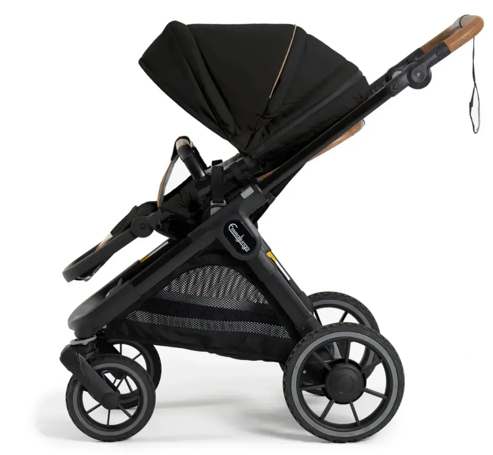 Emmaljunga Sento Max Ergo+ Outdoor med sittdelen monterad.