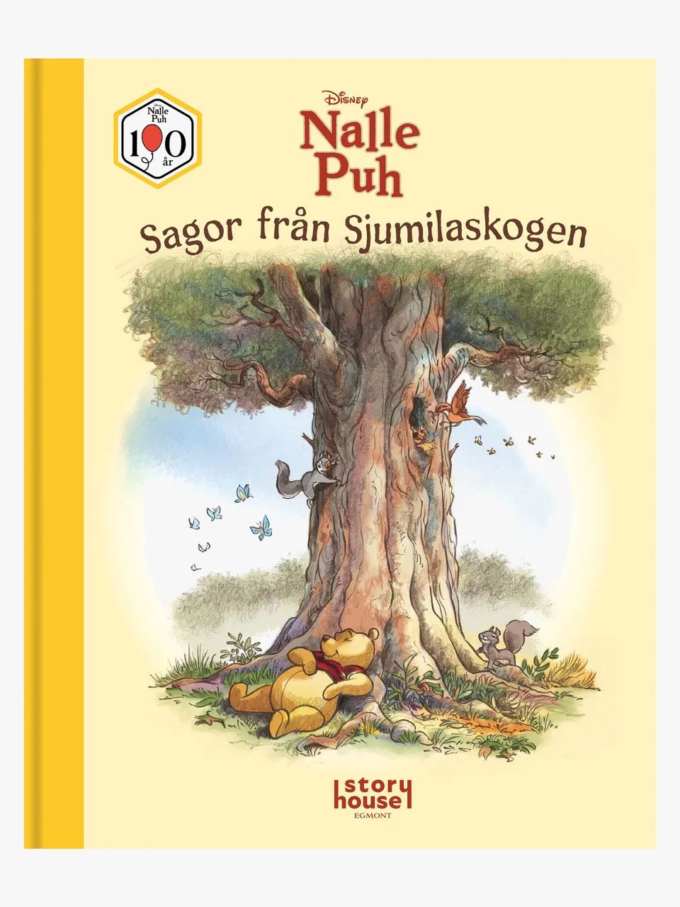 Nalle Puh sagobok är ett av många tips på present till 2 åring från oss.