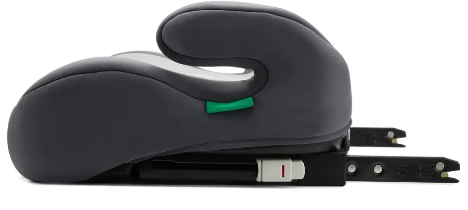 Kinderkraft I-BOOST bälteskudde med isofix tar sig högt upp i vårt bäst i test. Den sitter säkert i bilen och låter barnet åka mjukt och bekvämt.