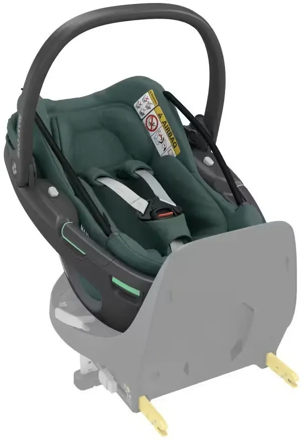 Maxi-Cosi Coral 360 är ett roterbart bäst i test babyskydd där bebisen sitter säkert och bekvämt.