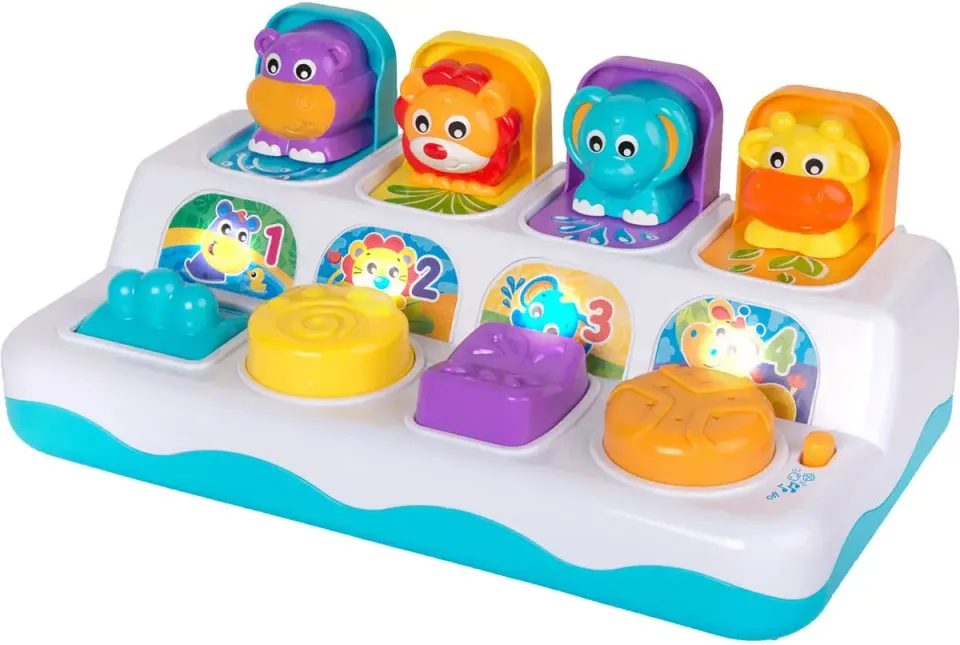 PlayGro Pop Up Leksak med Ljud och Ljus är en riktigt ba födelsedagspresent till en ett åring. Vi gillar denna modellen extra mycket för den har ljud och ljus när luckorna öppnas.