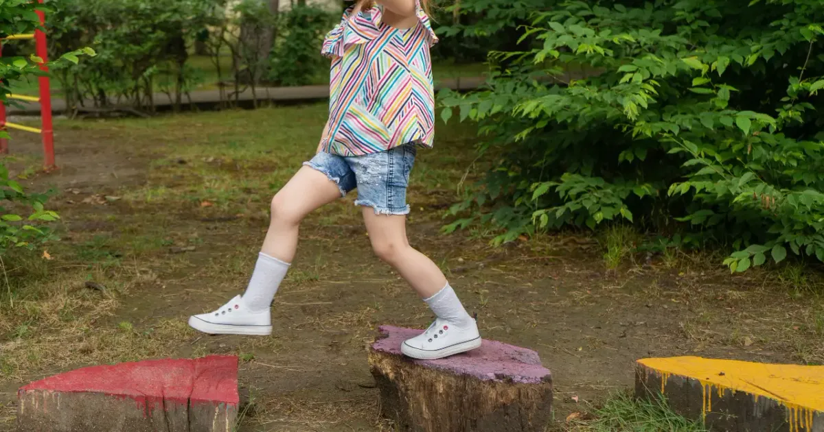 20 tips på roliga utelekar för barn - Både hemma & förskola