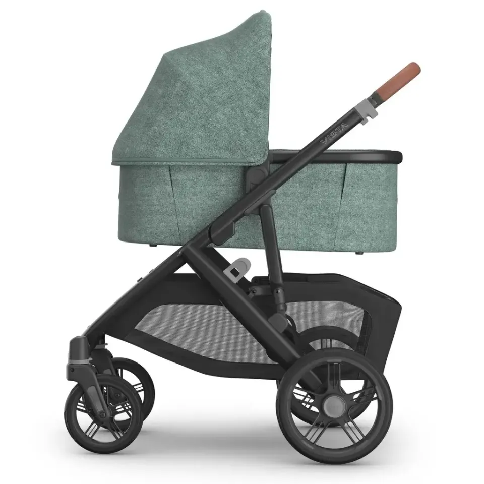 UPPAbaby Vista V3 är en flexibel och välgjord barnvagn som har en snygg design och hög komfort.
